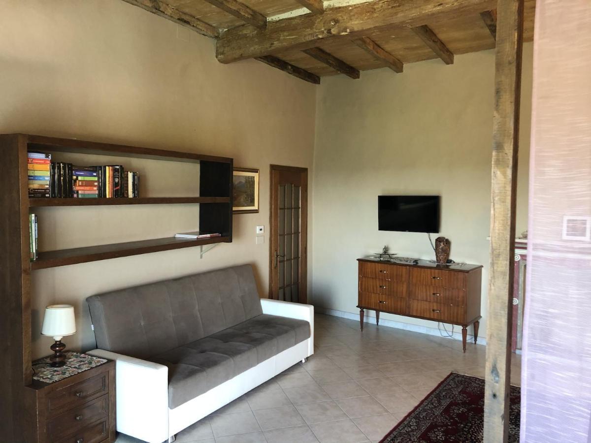 La Casa Di Pietro Hotell Cerrione Exteriör bild