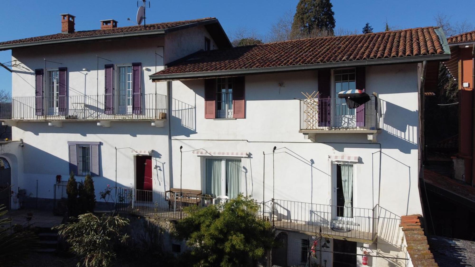 La Casa Di Pietro Hotell Cerrione Exteriör bild
