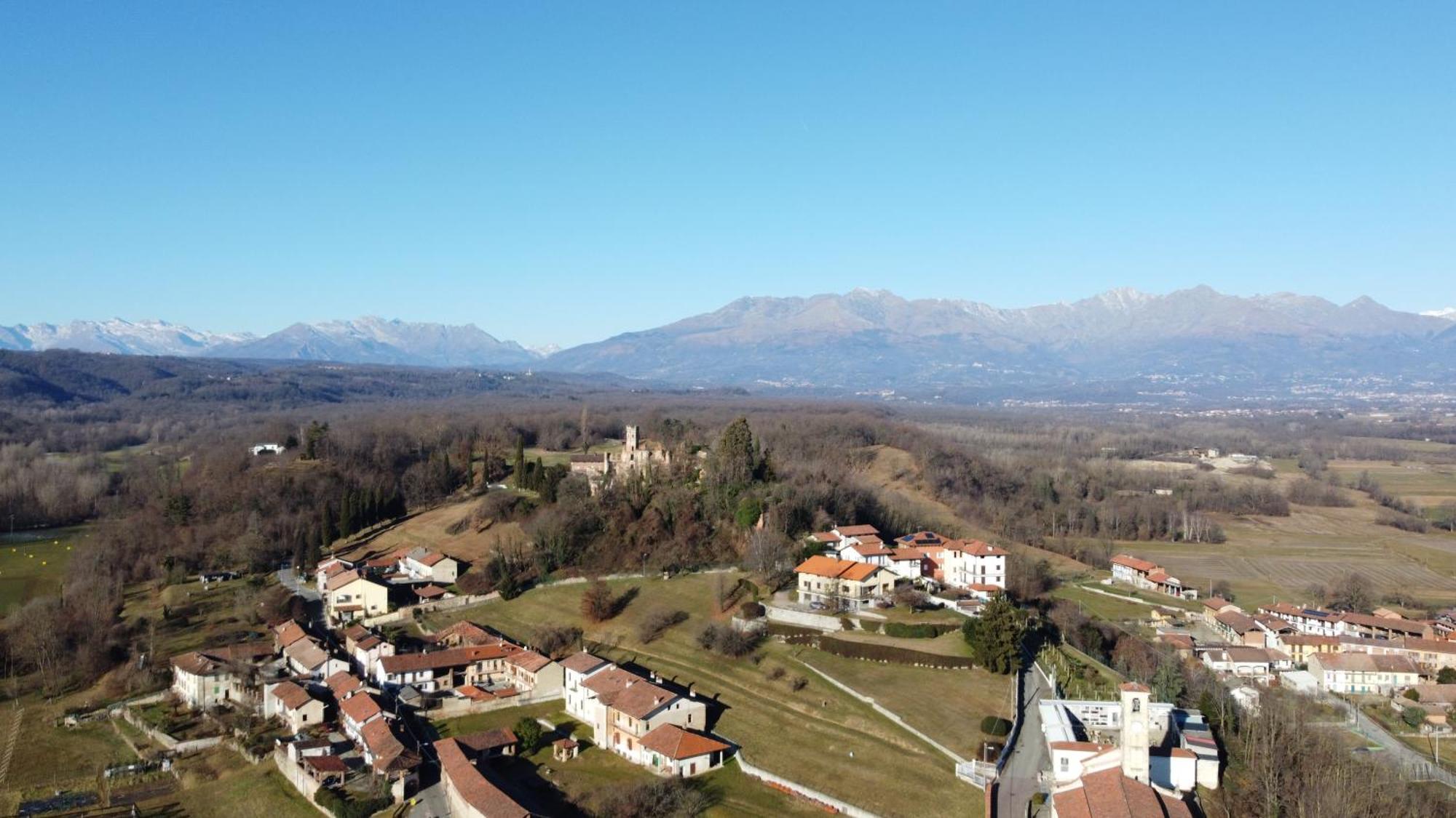 La Casa Di Pietro Hotell Cerrione Exteriör bild